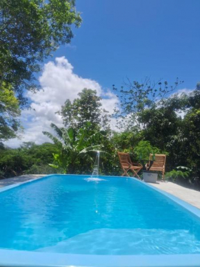 Casa tipo colonial com piscina